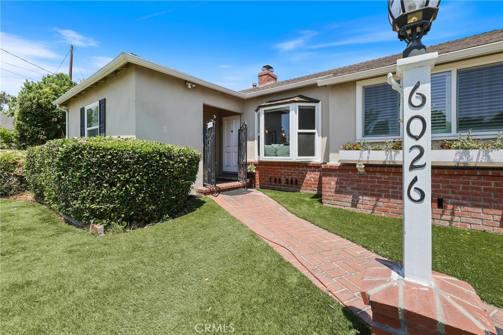 6026 N Del Loma Avenue