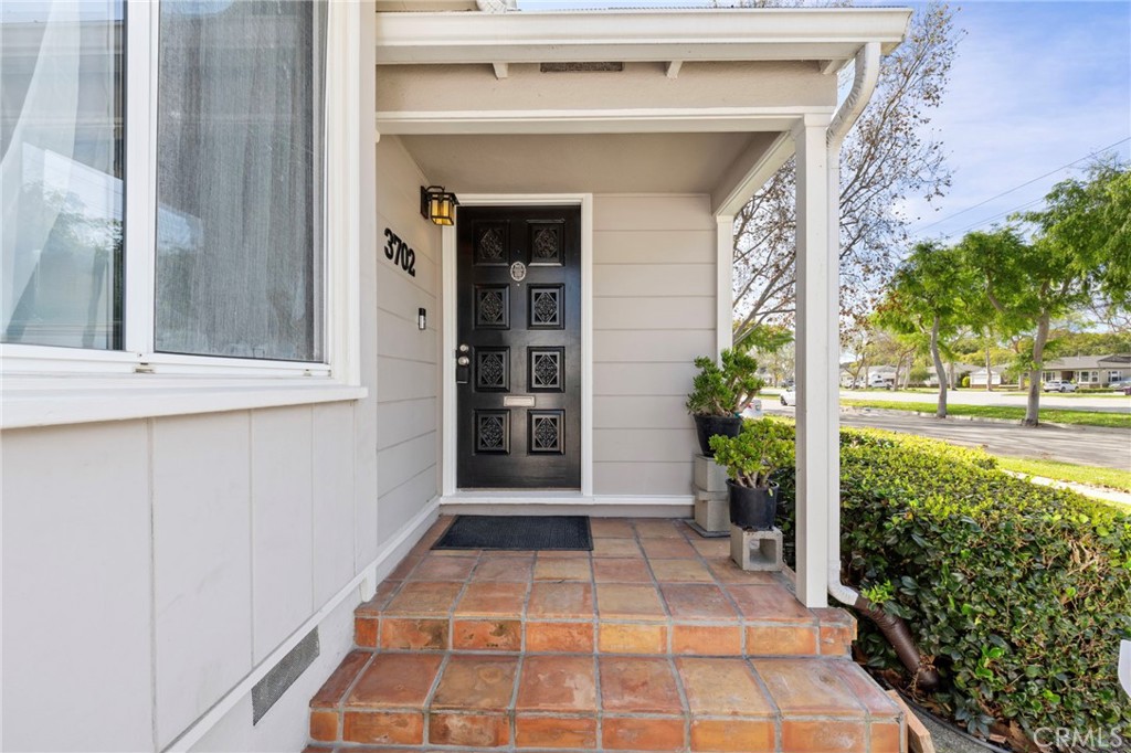 3702 N Studebaker Road