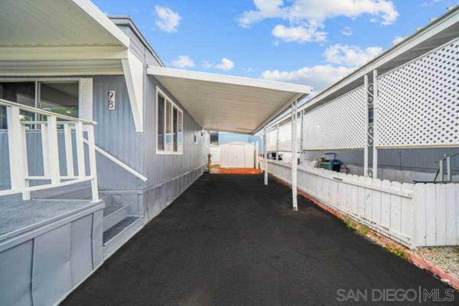 351 E BRADLEY SPACE 98