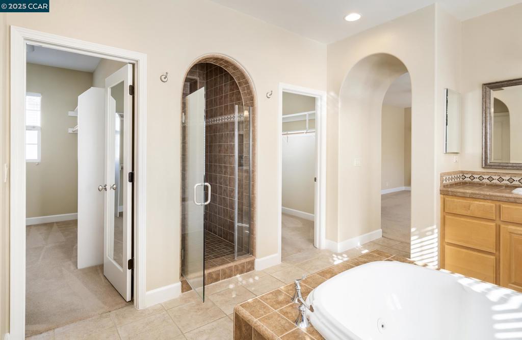 GALE RANCH - Residential Lease