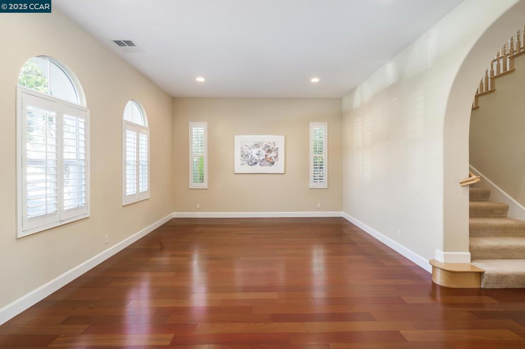 GALE RANCH - Residential Lease