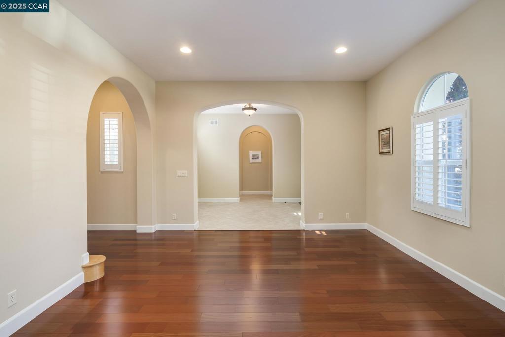 GALE RANCH - Residential Lease