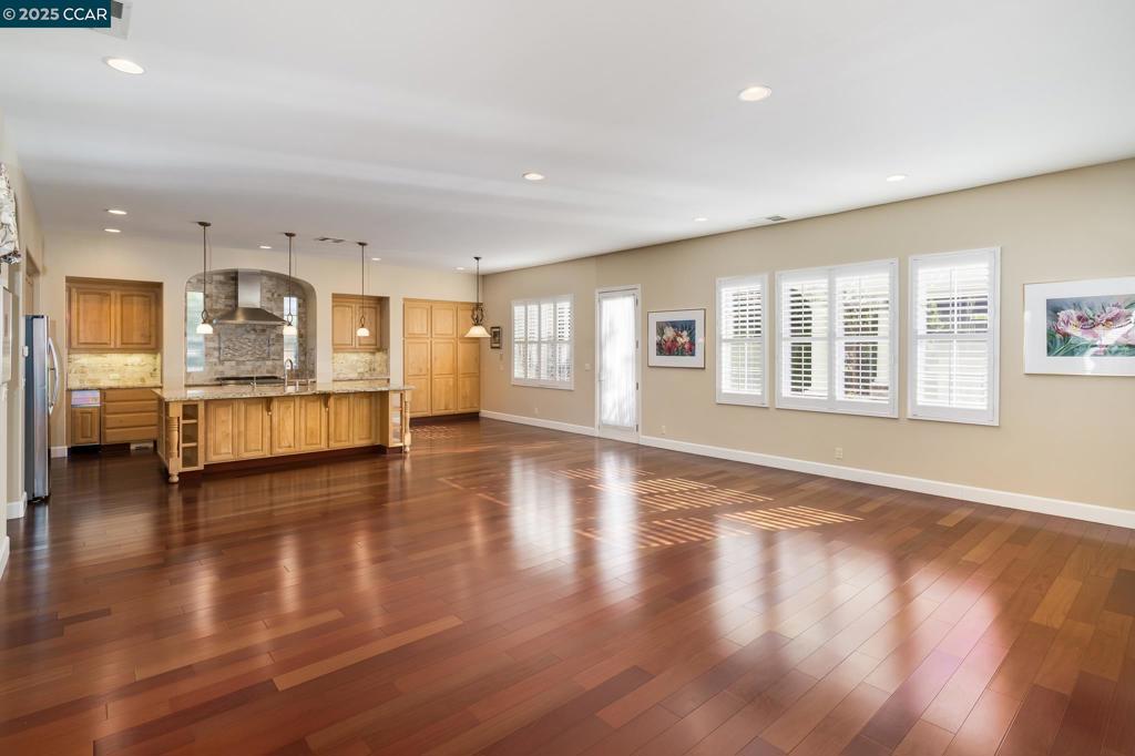 GALE RANCH - Residential Lease