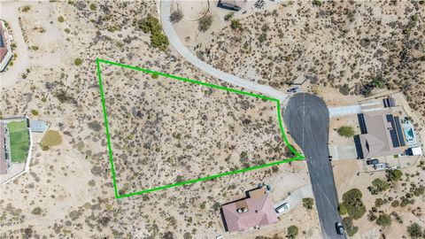 Photo of 57006 Pinto Court, Yucca Valley, CA 92284 (MLS # JT26071257)