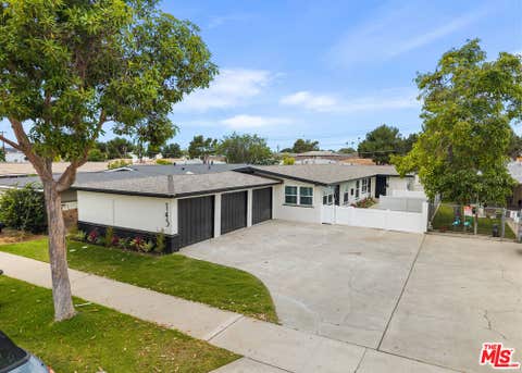 Photo of 145 W Mayfair Avenue, Orange, CA 92867 (MLS # 26864123)