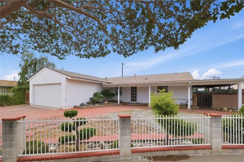 Photo of 6514 Christine CIR, Buena Park, CA 90620 (MLS # OC26123079)