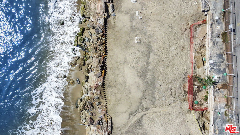 20604 Pacific Coast Highway