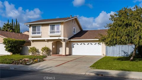 4071 Loma Irvine CA 92604