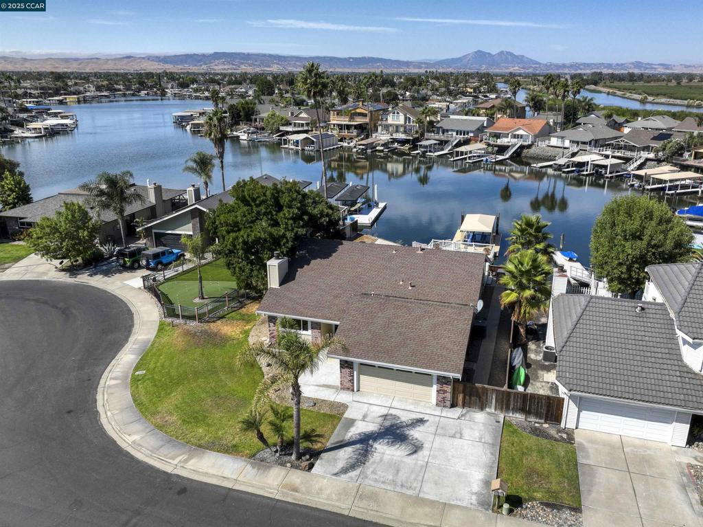 DELTA WATERFRONT ACCESS - Residential