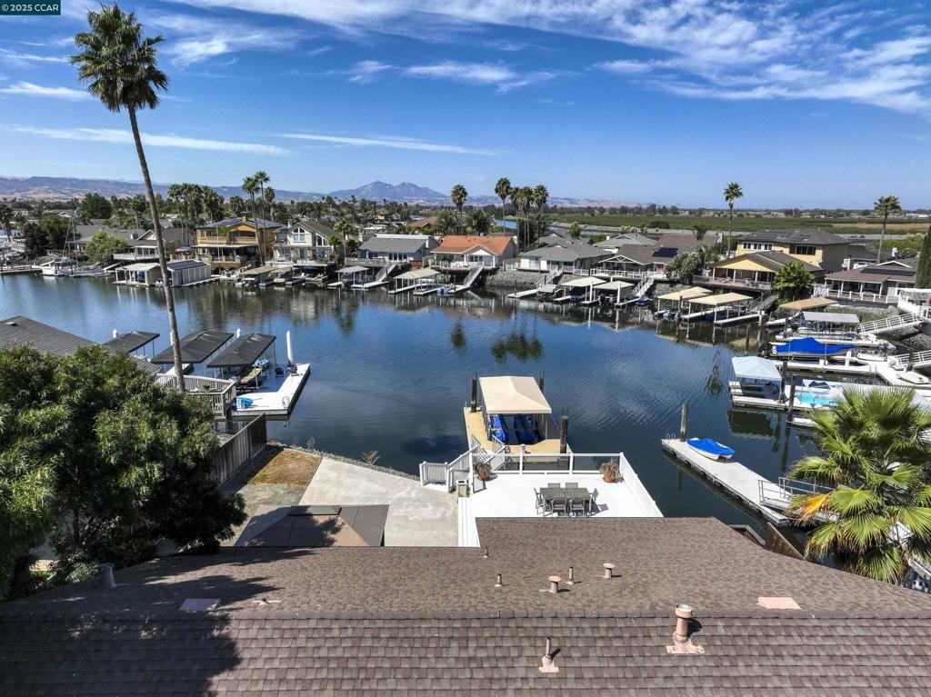 DELTA WATERFRONT ACCESS - Residential