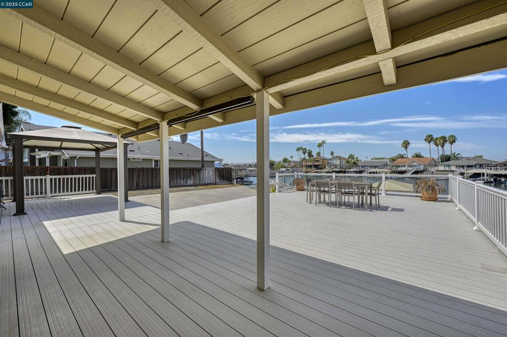 DELTA WATERFRONT ACCESS - Residential