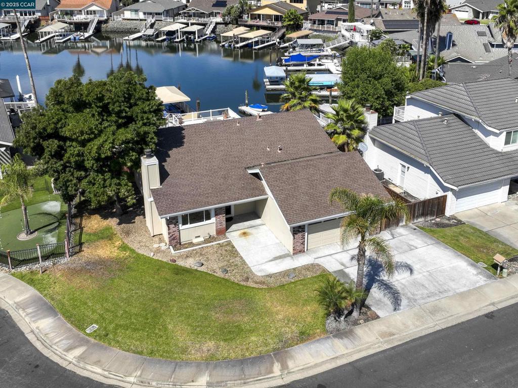 DELTA WATERFRONT ACCESS - Residential