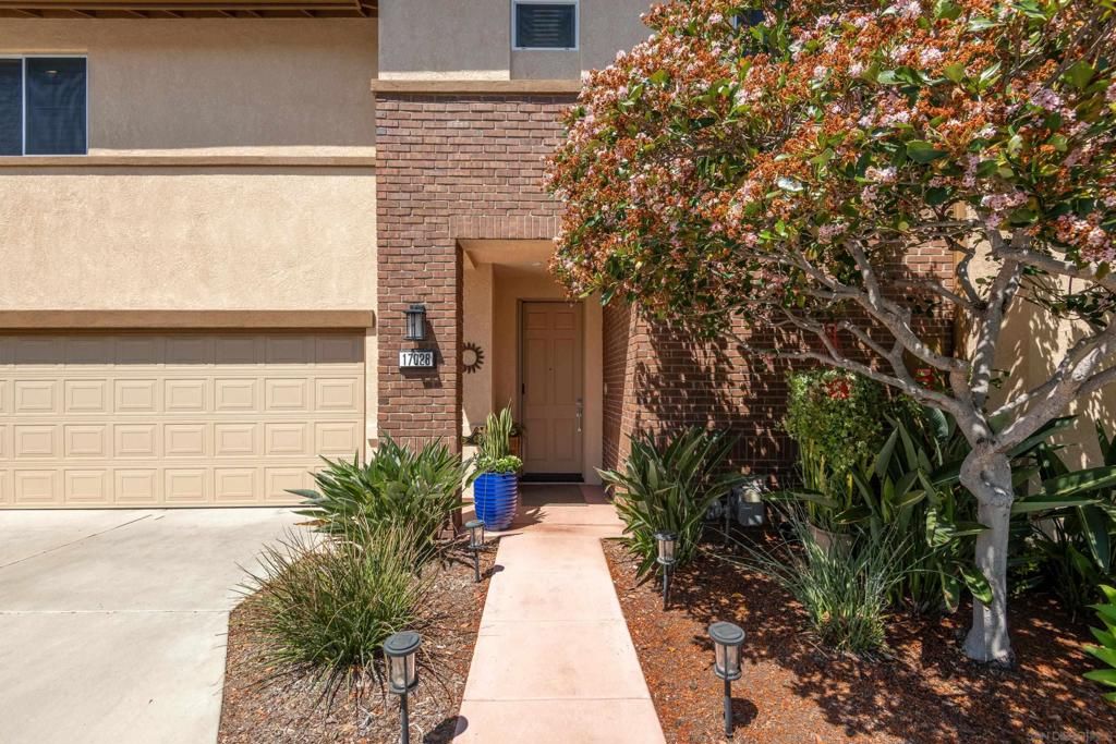 Photo of 17028 New Rochelle Way Way, San Diego, CA 92127 (MLS # 260009153SD)