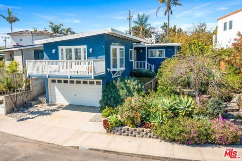 7421 Earldom Avenue Playa Del Rey CA 90293