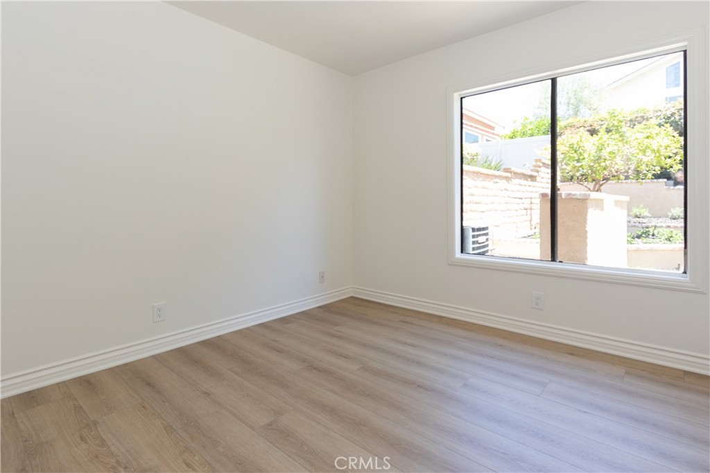 18 W Lucero, Irvine CA 92620 - Photo 32