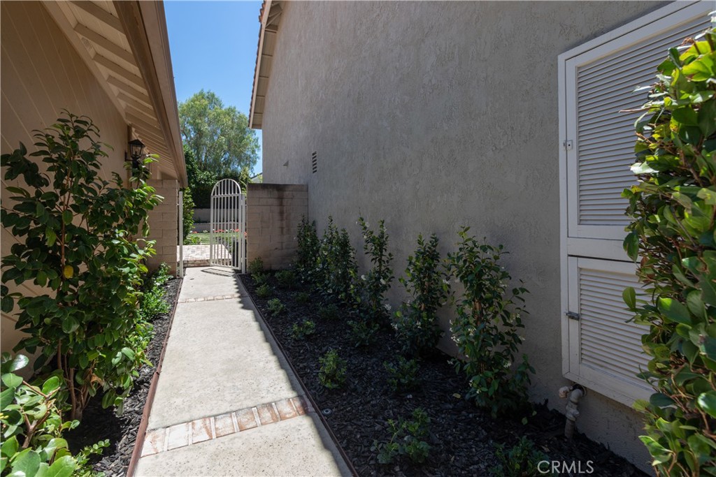 18 W Lucero, Irvine CA 92620 - Photo 6