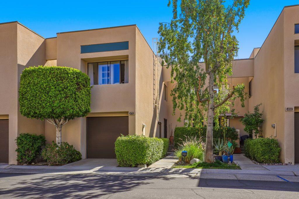 Village Racquet Club - Residential