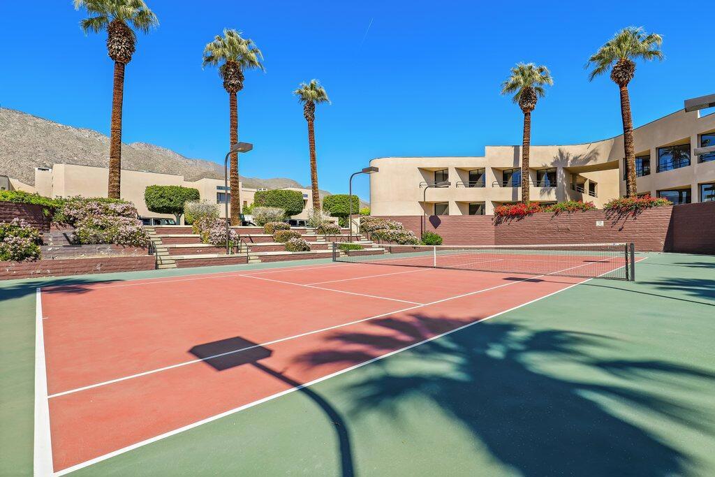 Village Racquet Club - Residential