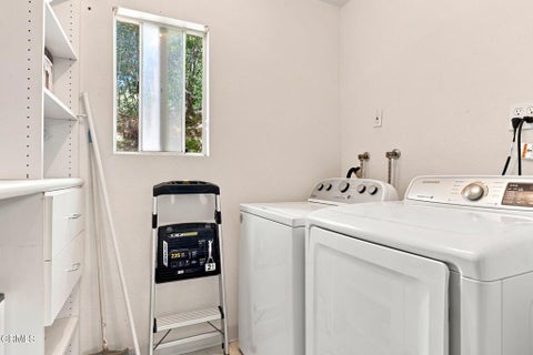Tiny photo for 2533 Antonio Drive #101, Camarillo, CA 93010 (MLS # V1-37742)