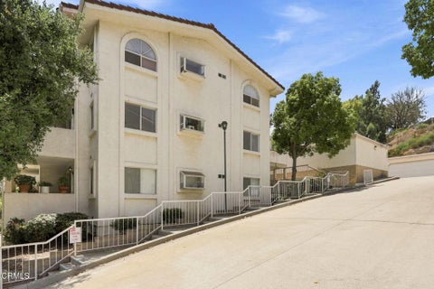 Photo of 2533 Antonio Drive #101, Camarillo, CA 93010 (MLS # V1-37742)