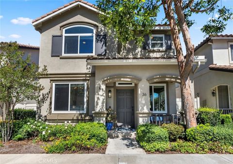 Photo of 36 Paseo Brezo, Rancho Santa Margarita, CA 92688 (MLS # OC26089317)