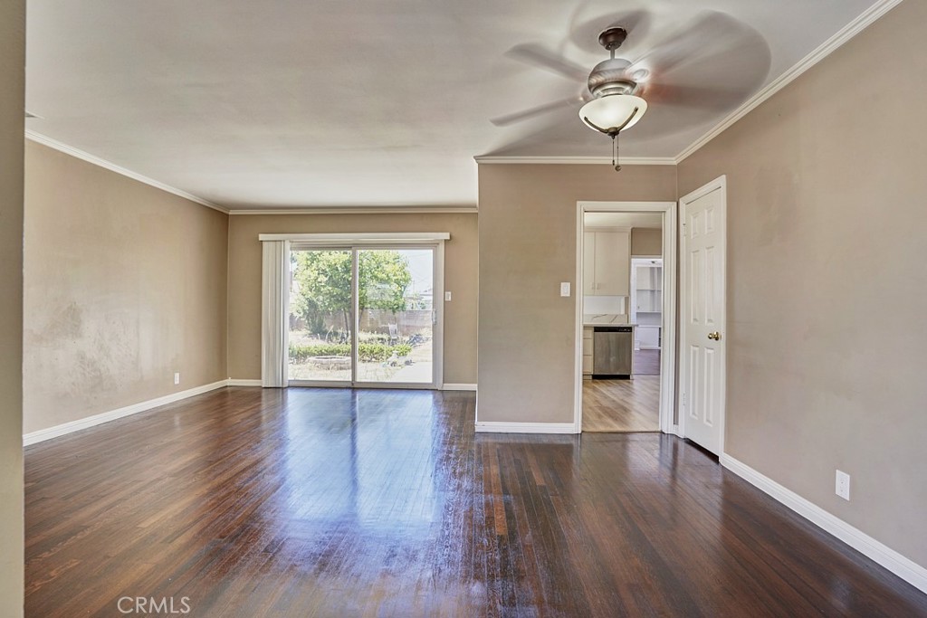 1001 S Adams