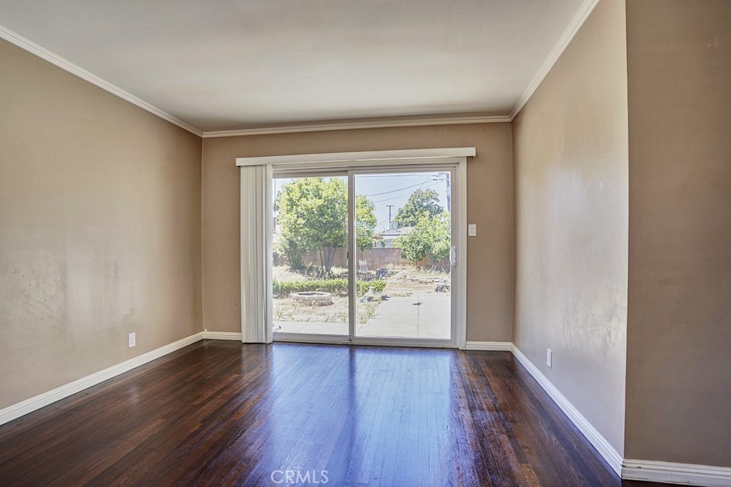 1001 S Adams