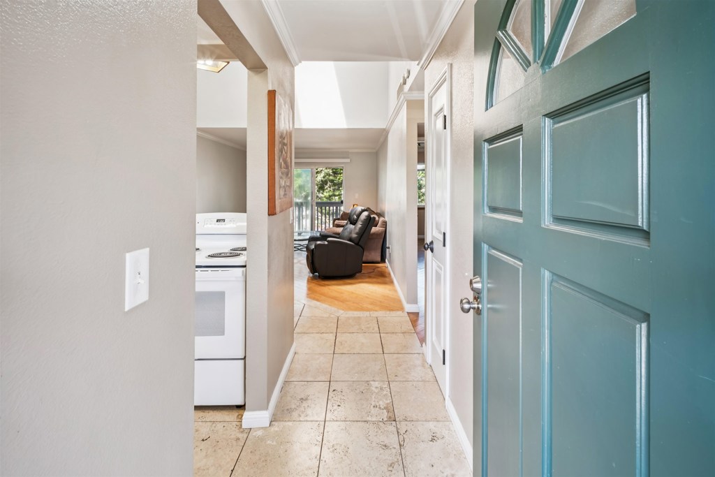 3839 Vineyard Ave 45
