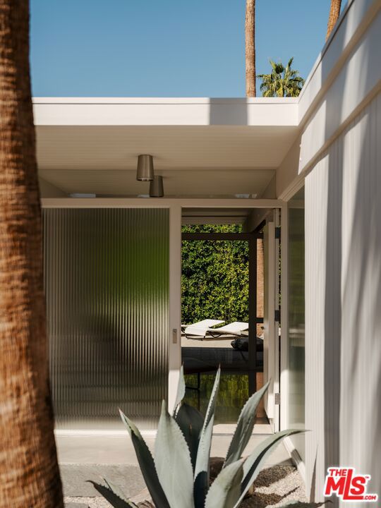 Movie Colony East - Residential