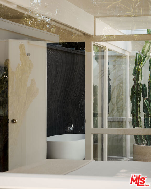 Movie Colony East - Residential