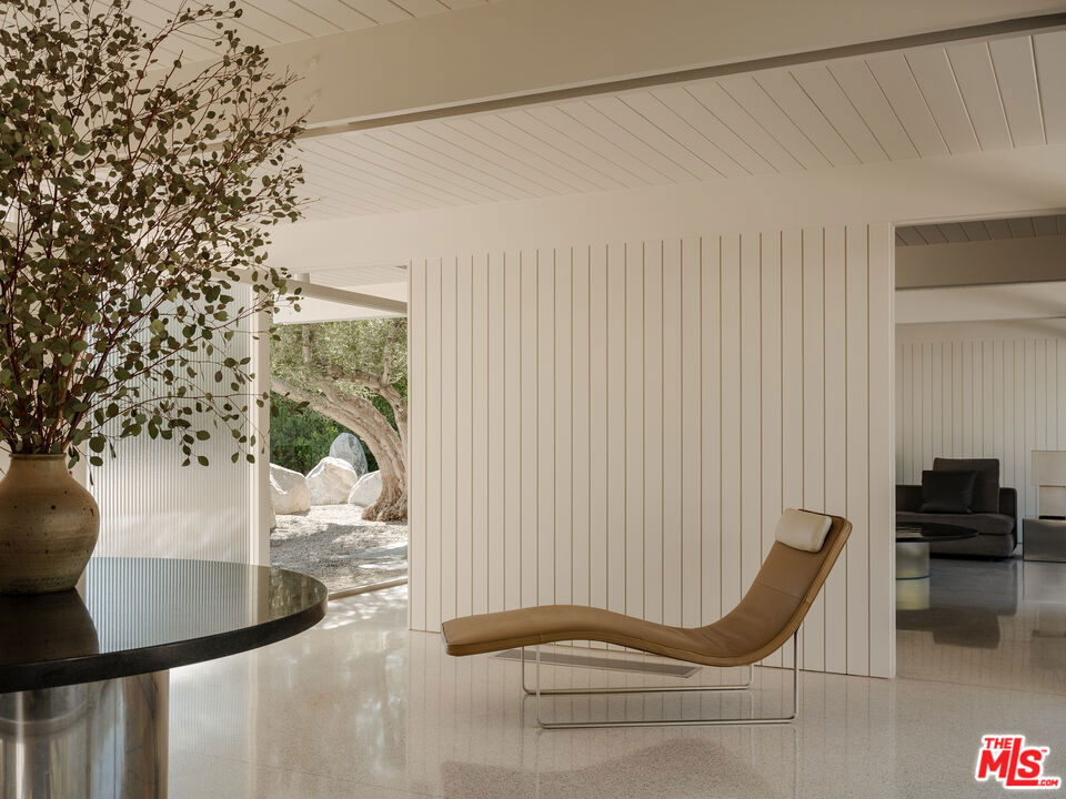 Movie Colony East - Residential