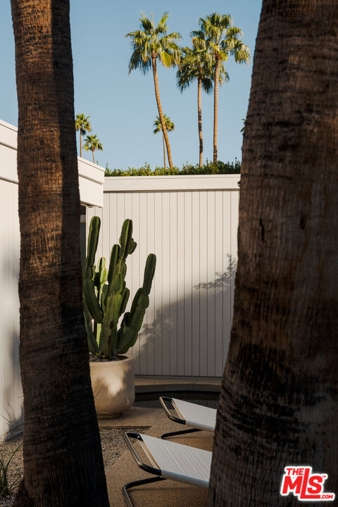 Movie Colony East - Residential