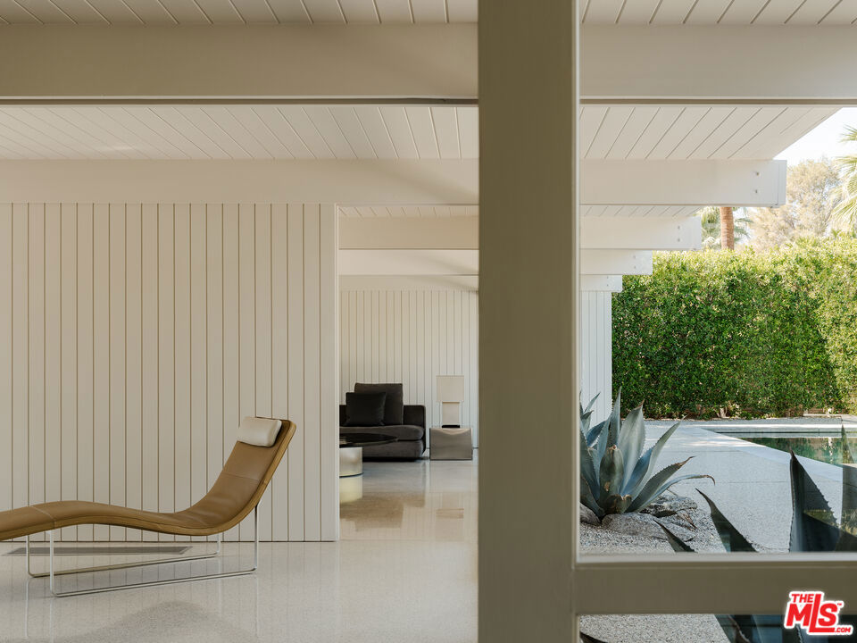 Movie Colony East - Residential