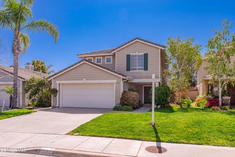 Photo of 1715 Empty Saddle Road, Simi Valley, CA 93063 (MLS # 226003610)