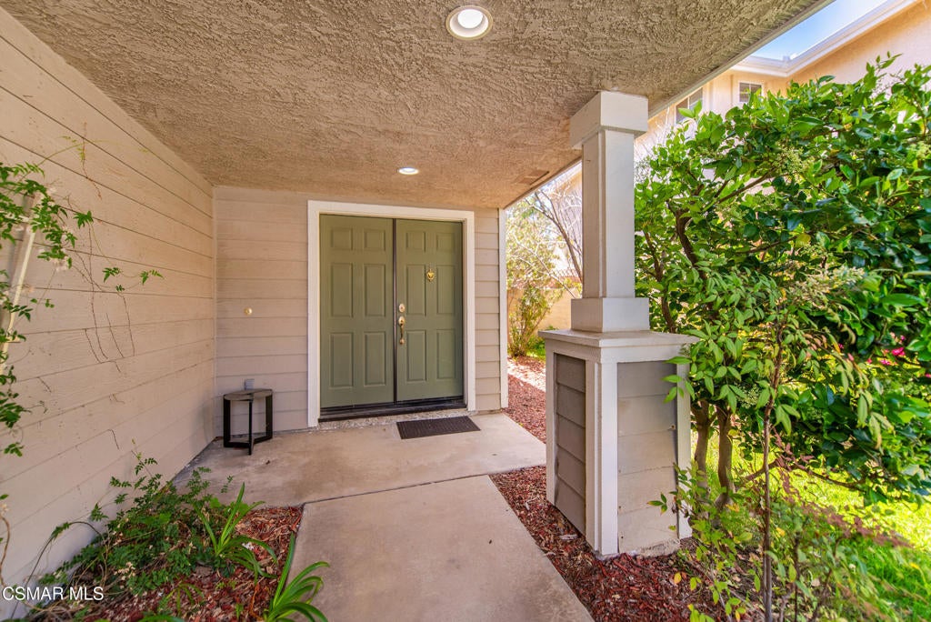 1715 Empty Saddle Road