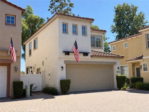 Photo of 230 Las Flores, Aliso Viejo, CA 92656 (MLS # OC26223271)