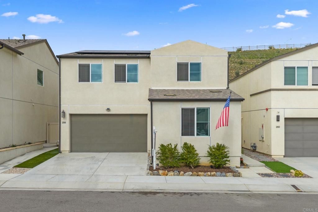 Photo of 256 Hass Lane, Fallbrook, CA 92028 (MLS # NDP2509403)