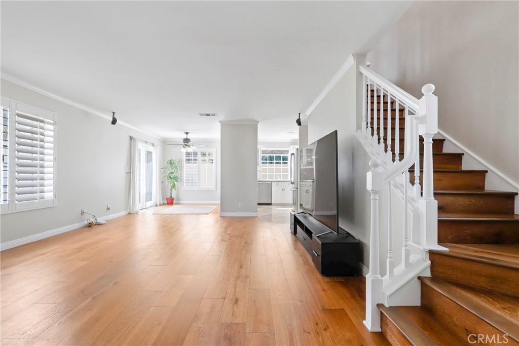 3327 California Avenue