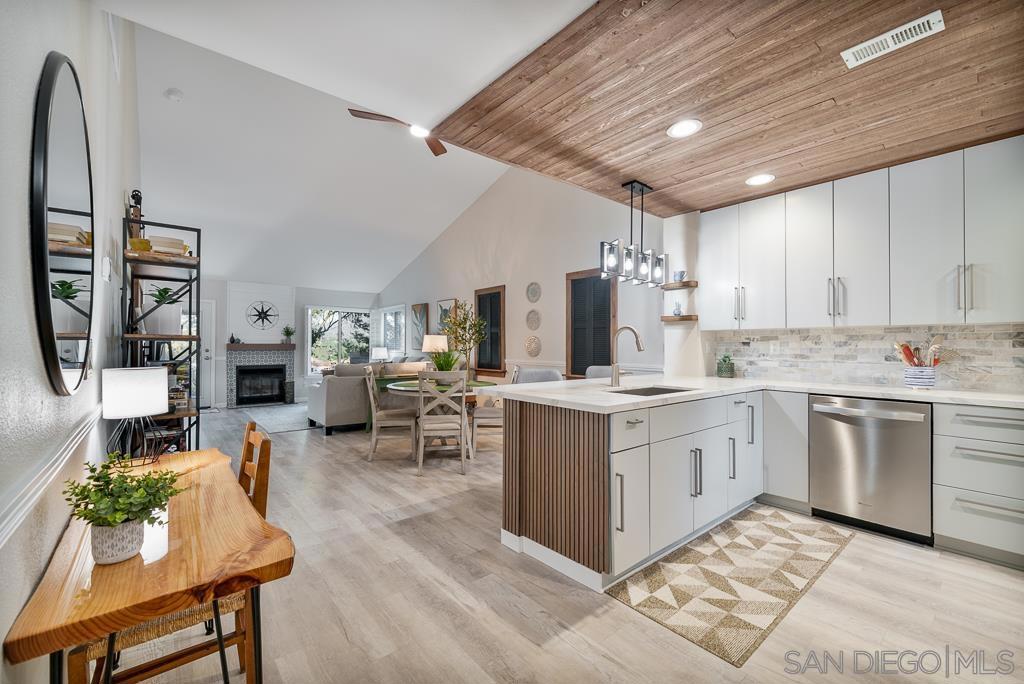 12242 Paseo Lucido D