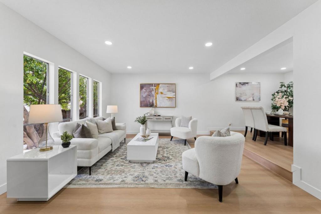 3023 Coral Court