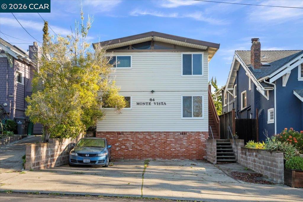 84 Monte Vista Ave