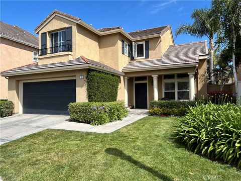 25 Belfort Newport Coast CA 92657