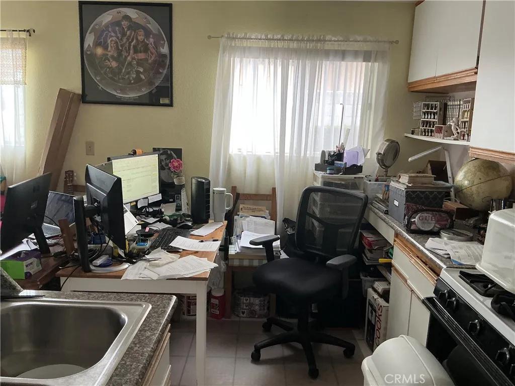 Los Angeles, California 90026, United States, ,Residential,Active,226126