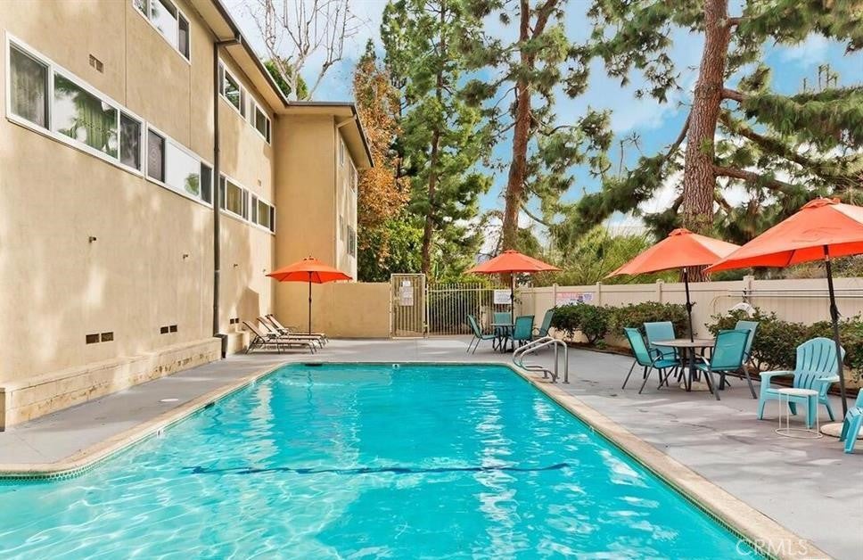 11138 Aqua Vista Street 9