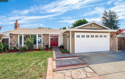 Photo of 7723 Countryfield Dr DR, Sacramento, CA 95828 (MLS # 41143711)