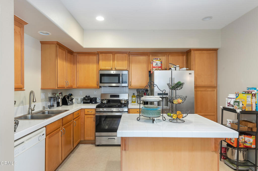 Riverpark - 535201 - Residential