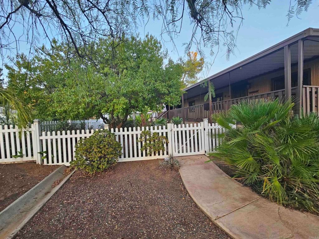 18218 PARADISE MOUNTAIN Road 180