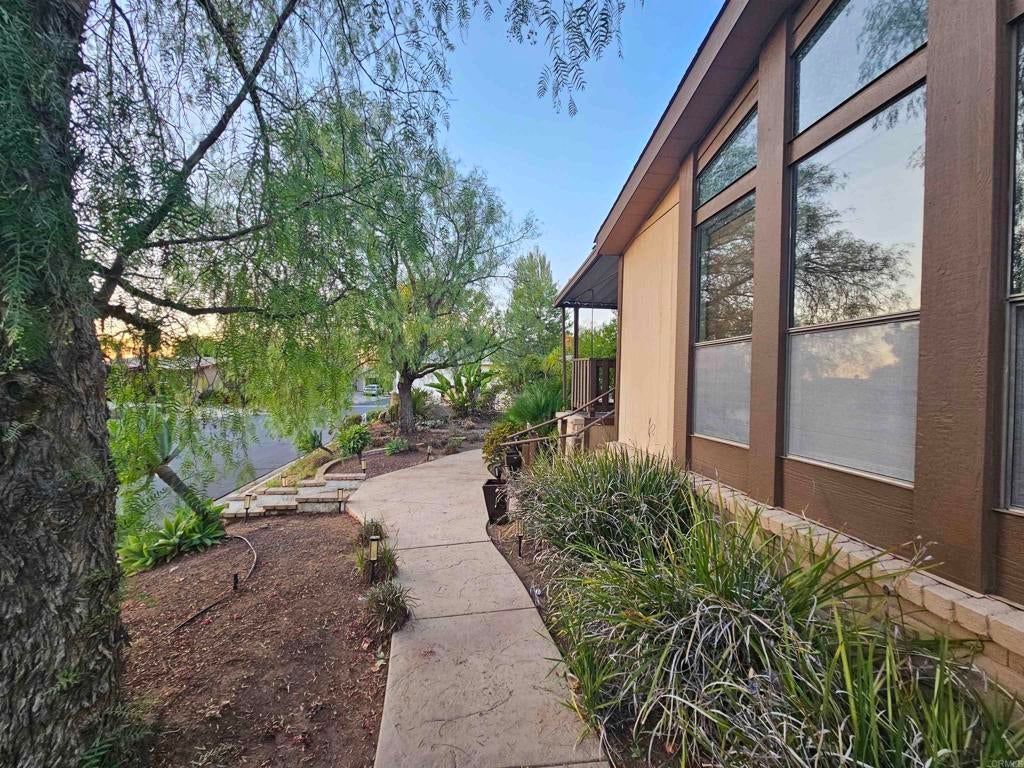 18218 PARADISE MOUNTAIN Road 180