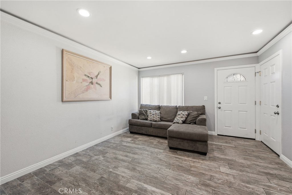 3424 Lockwood Court
