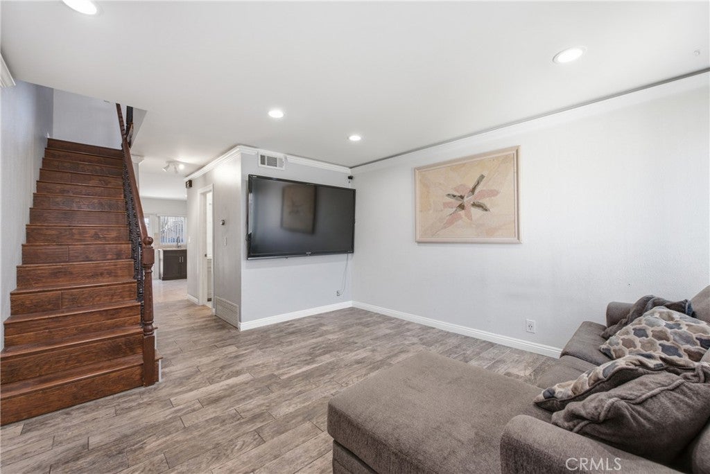 3424 Lockwood Court